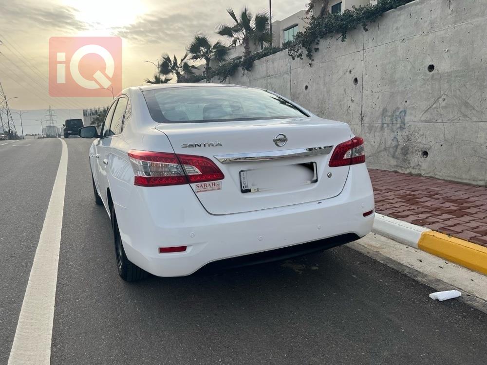 نيسان سنترا